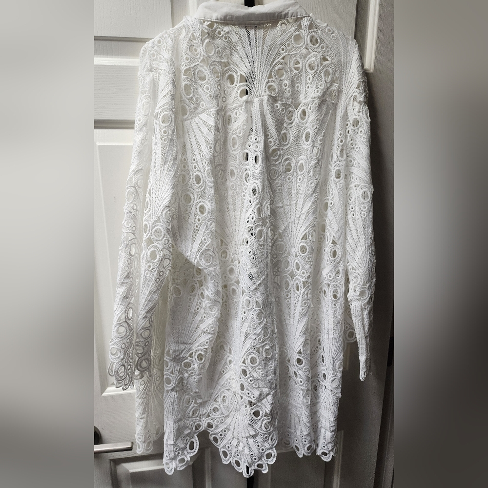 Adiva White Lace Top - Picture 3 of 4